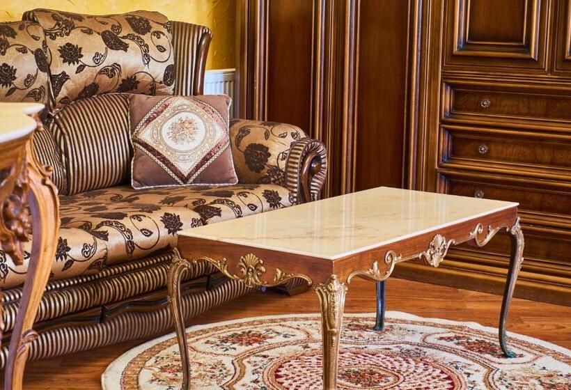 فندق Rayske Yabloko