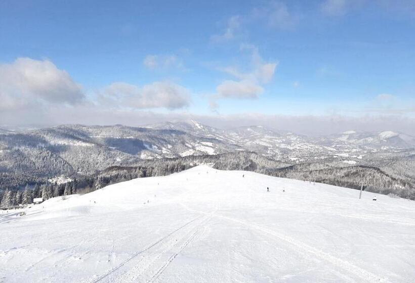 ホテル Zahar Berkut