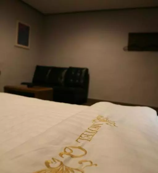 Motel Q Chuncheon
