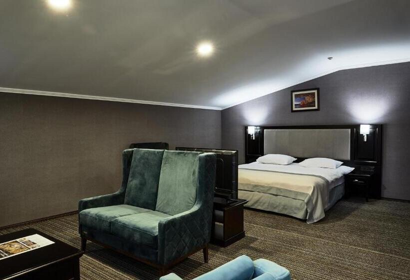 Optima Collection Park Hotel Ivano Frankivsk