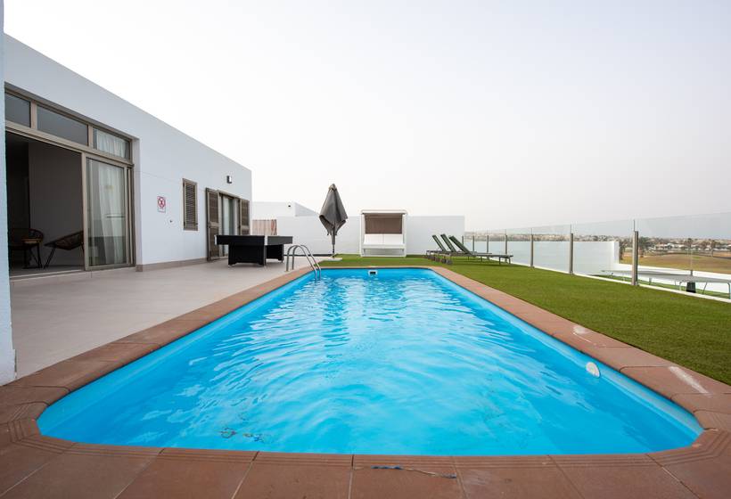 Ereza The White Homes