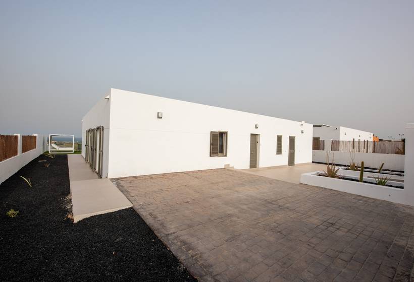 Ereza The White Homes