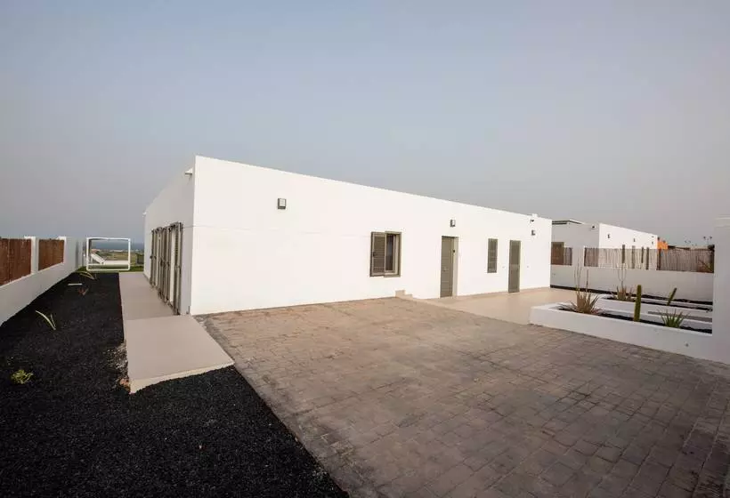 Ereza The White Homes