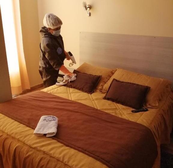 هاستل Le Ciel D'uyuni