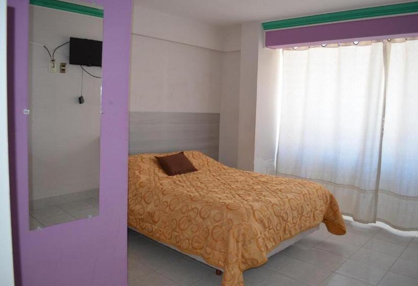 هاستل Le Ciel D'uyuni