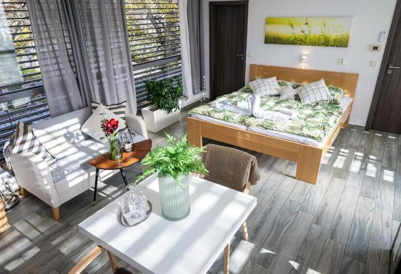 住宿加早餐  Atelier Lanna