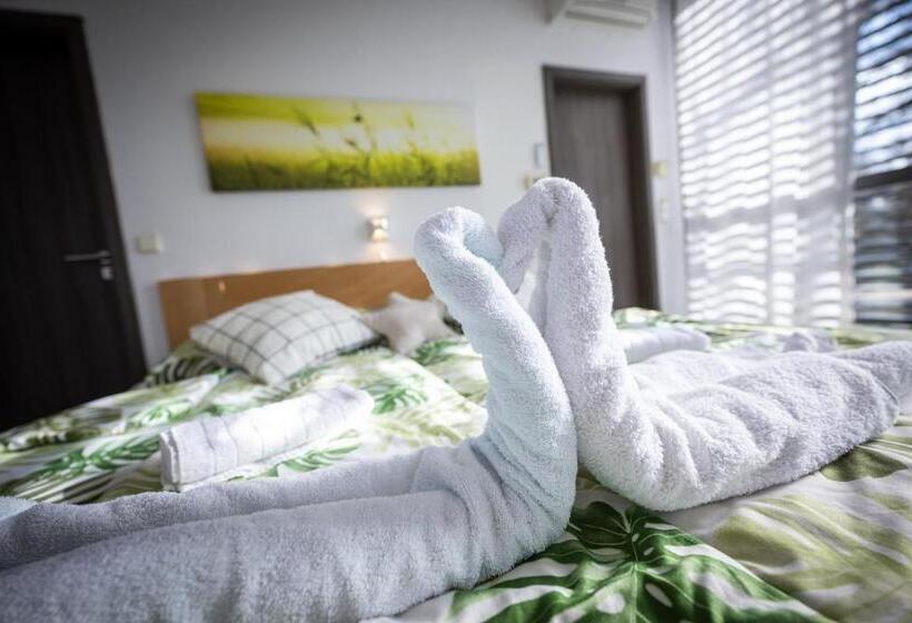 住宿加早餐  Atelier Lanna