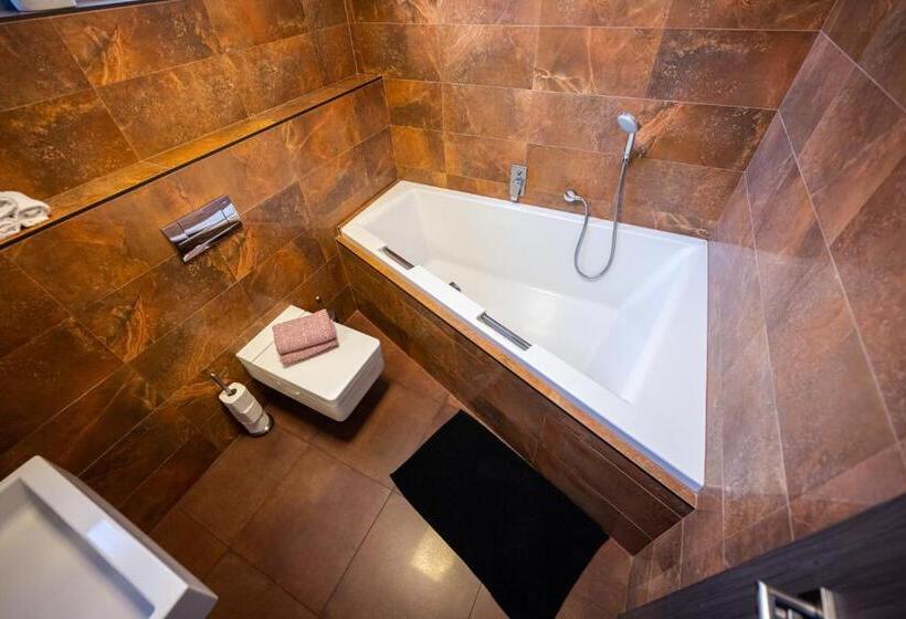 住宿加早餐  Atelier Lanna