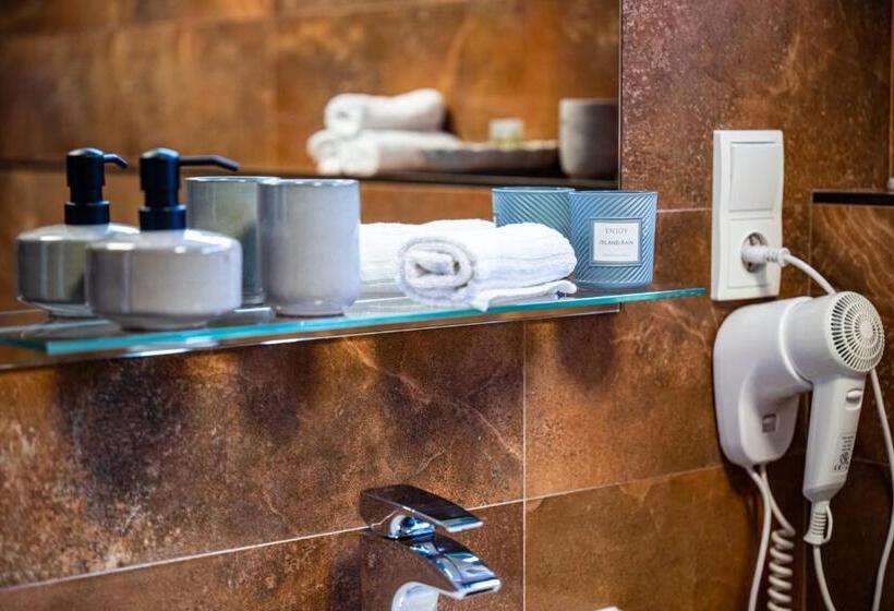 住宿加早餐  Atelier Lanna