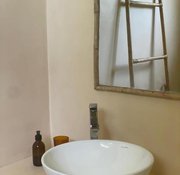 Bed & Breakfast Moksha Sigiriya