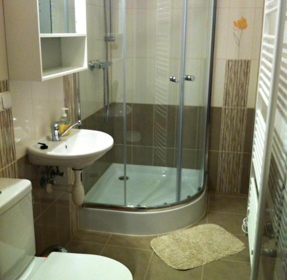 تختخواب و صبحانه Previt Janek