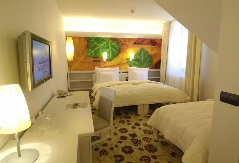 Ea Zámecký Hotel Sychrov