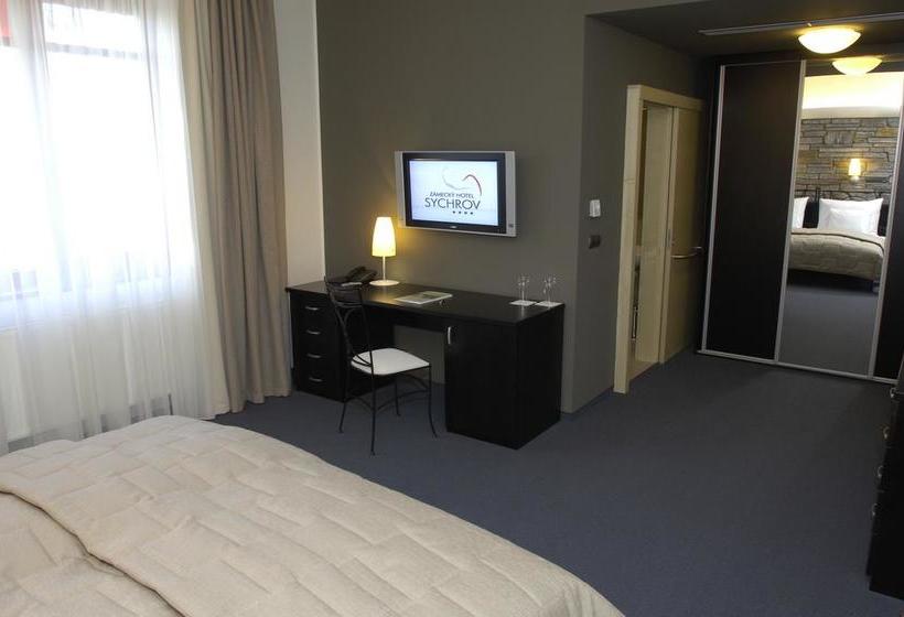 Ea Zámecký Hotel Sychrov