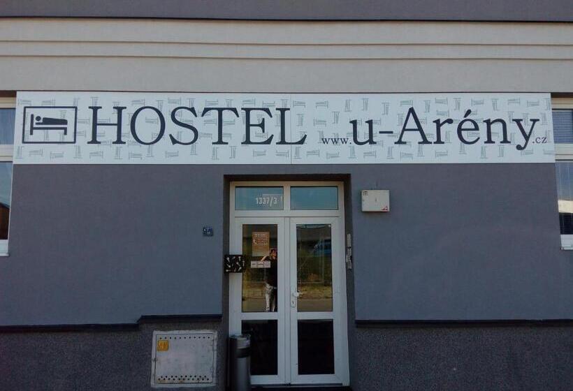 Hostel U Arény