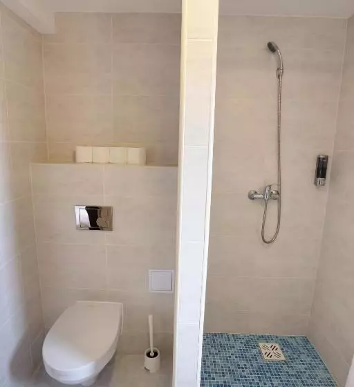 Hostel U Arény
