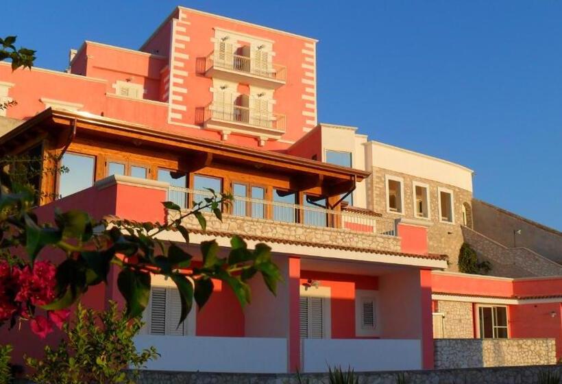 호텔 Boutique Il Castellino Relais