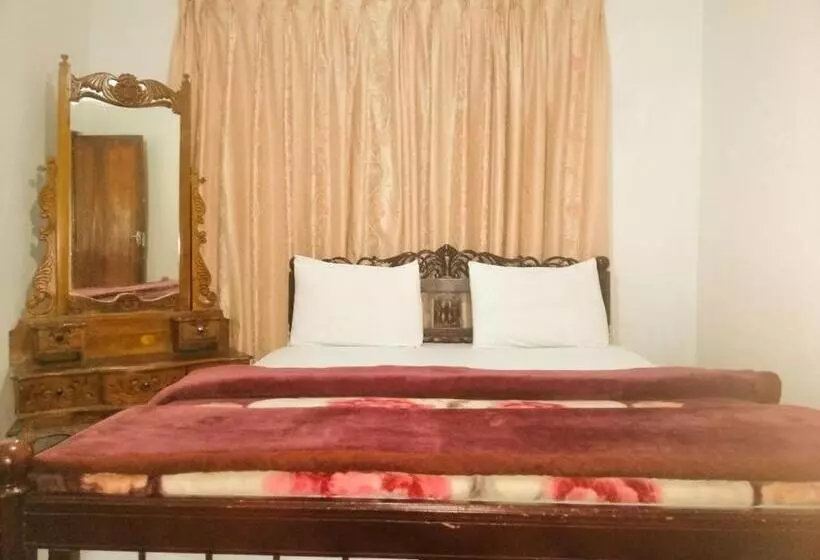 هتل Glenfall Guest