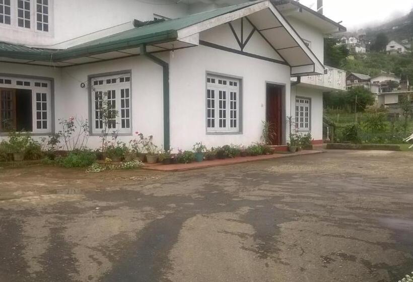 هتل Glenfall Guest