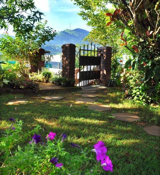 Hotel Kandy View Villa