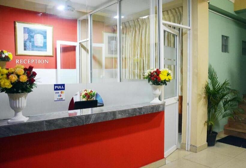 Kings Hotel Restaurant And Bar