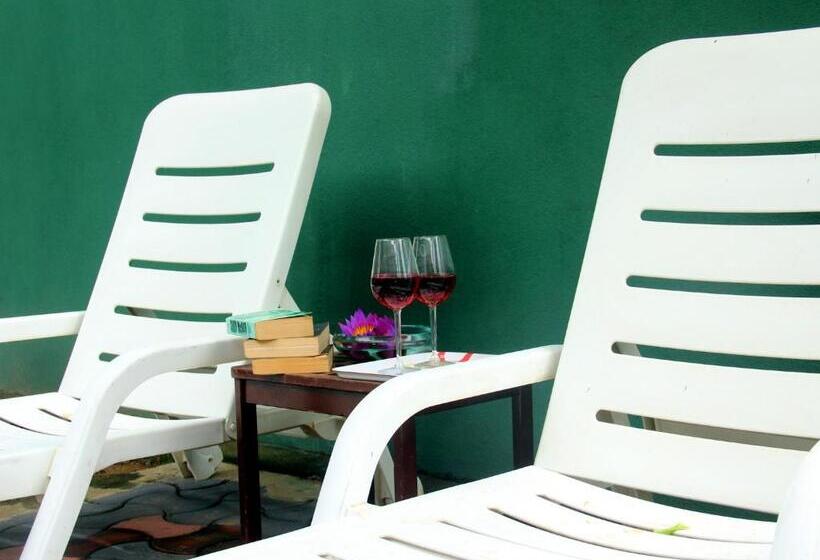 호텔 Marina Resort