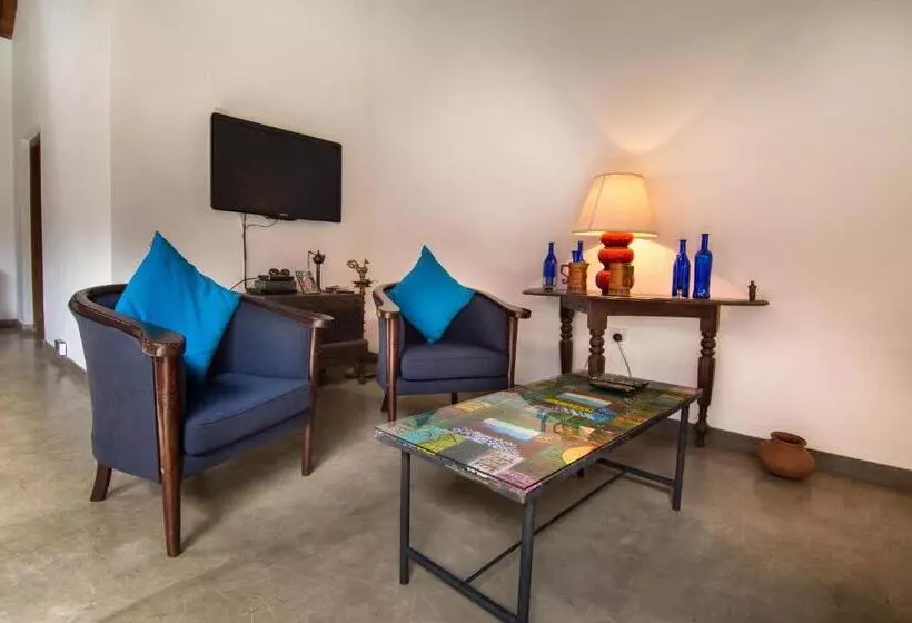 Hotel The Kandyan Manor By Bhathiya & Suzy