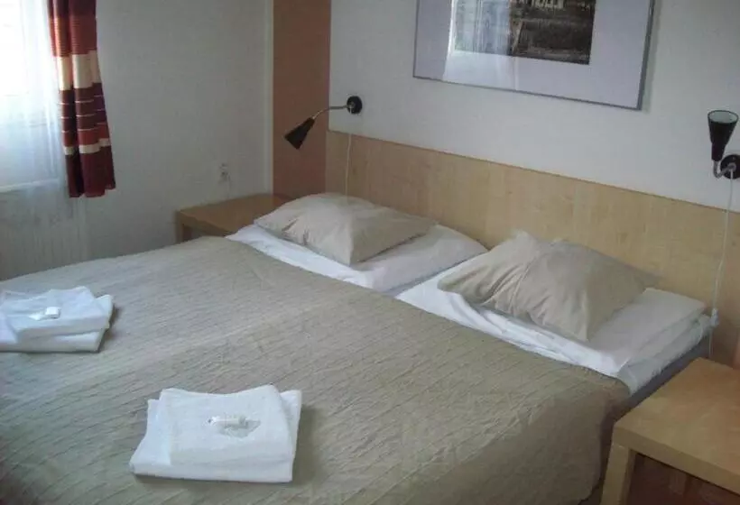 Hotelli U Lip Trojanovice