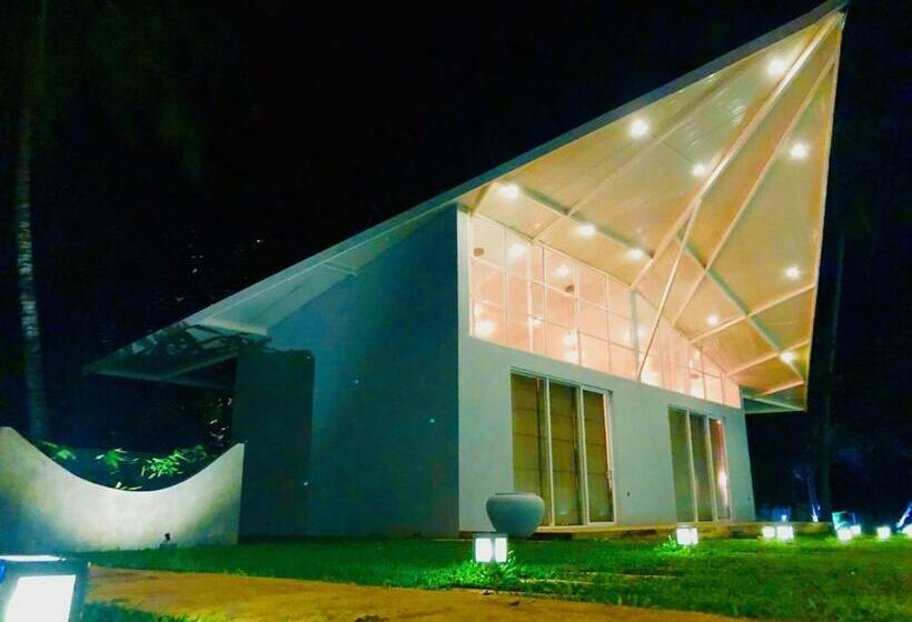 Mawella Beach Resort