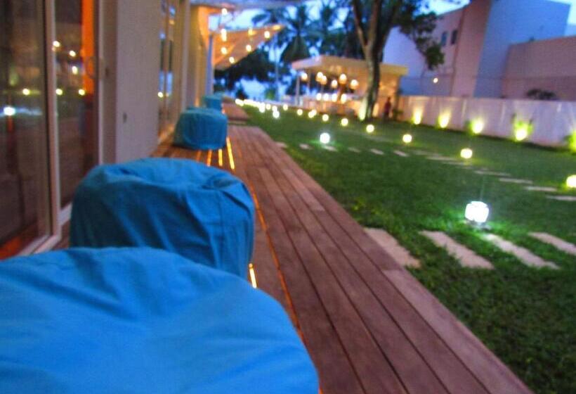 Mawella Beach Resort