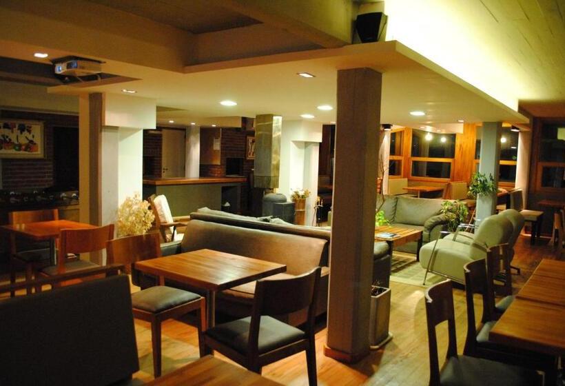 استراحتگاه Complejo Sakura