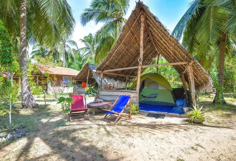リゾートホテル Kitesurfing Lanka