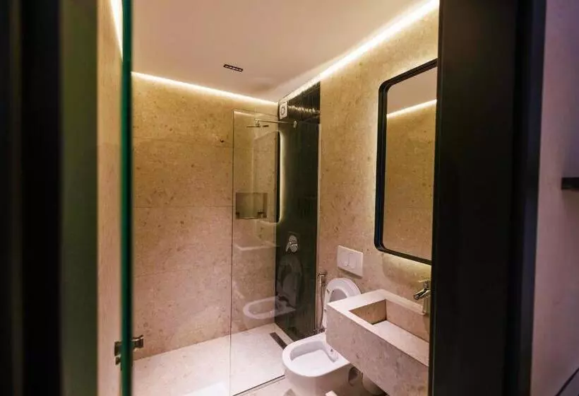 هتل 1863 Boutique