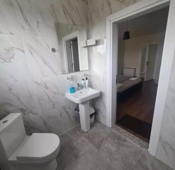 هتل Frida