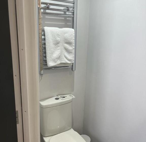 פנסיון Most Easterly