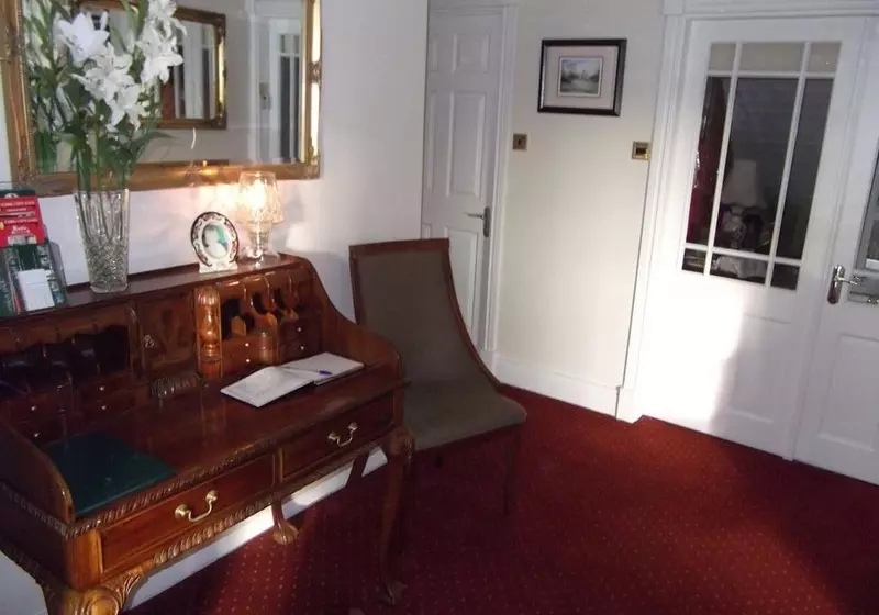 Ashcroft Bed & Breakfast