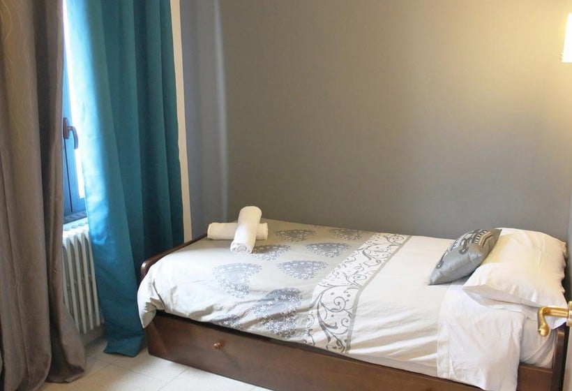 تختخواب و صبحانه Chalet Janet Erts