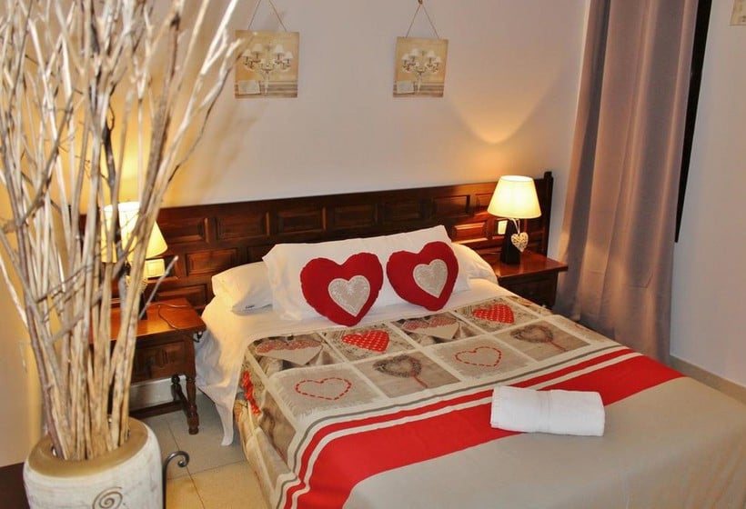 تختخواب و صبحانه Chalet Janet Erts