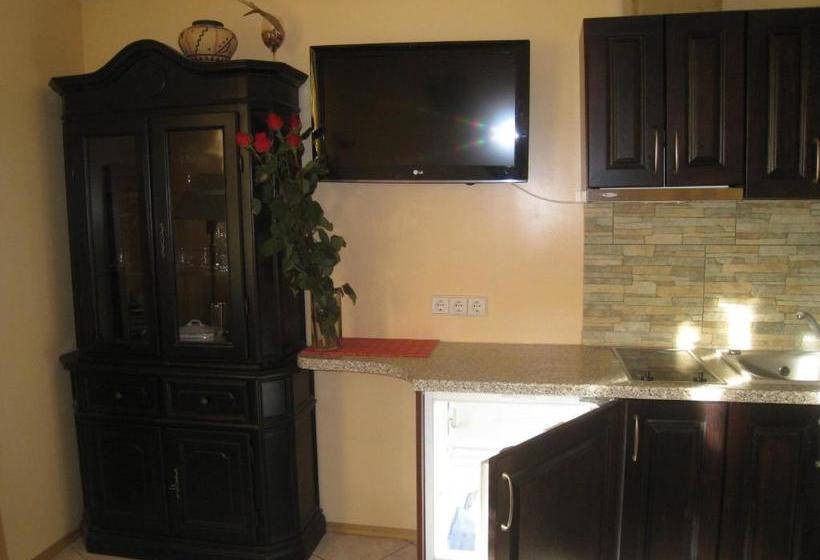 تختخواب و صبحانه Aroma Skuodiškio Užeiga