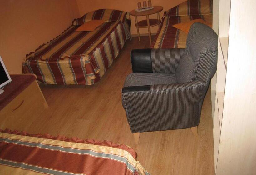 تختخواب و صبحانه Aroma Skuodiškio Užeiga