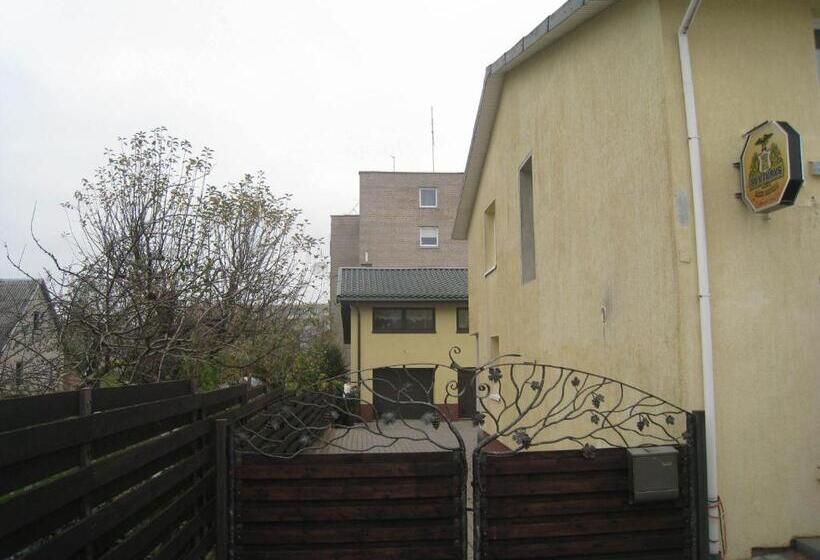 تختخواب و صبحانه Aroma Skuodiškio Užeiga