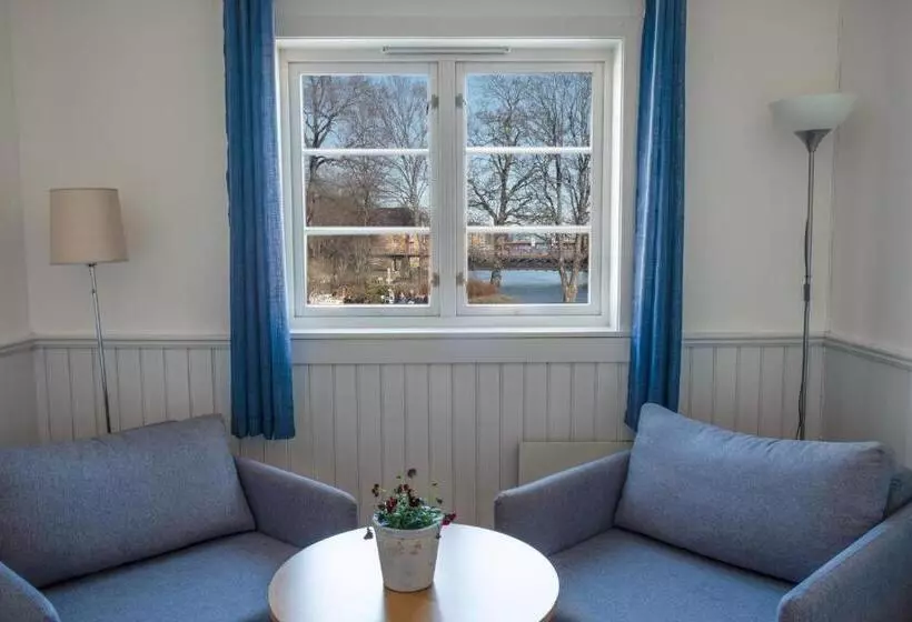 تختخواب و صبحانه Nidaros Pilegrimsgård Hotell