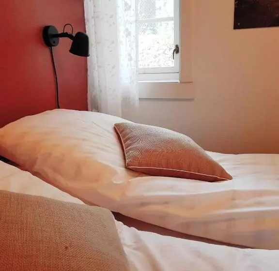 تختخواب و صبحانه Nidaros Pilegrimsgård Hotell