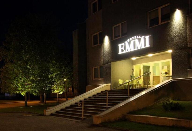 هتل Emmi