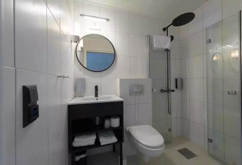 هتل Grønnbuene Rorbu