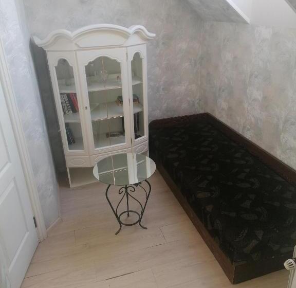 هتل Guest House Krista