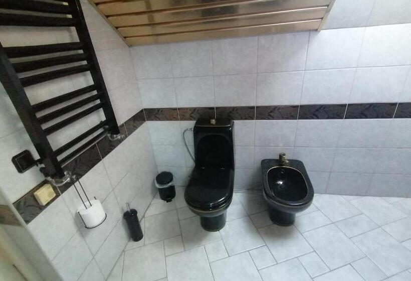 هتل Guest House Krista