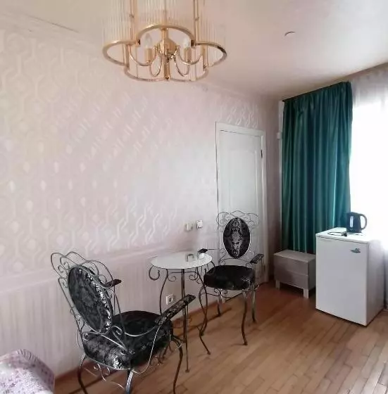 هتل Guest House Krista