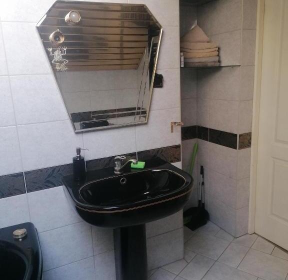 هتل Guest House Krista