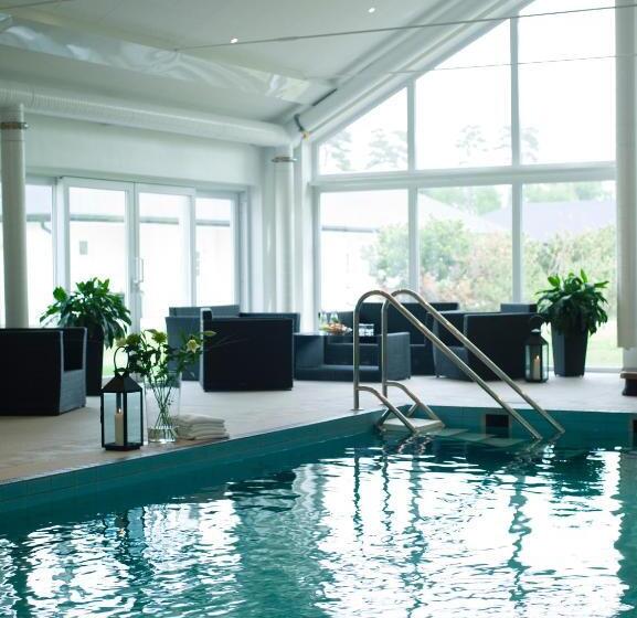 בית מלון כפרי Höllviksnäs Möten Mat Logi