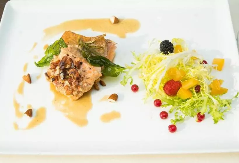 هتل Restaurant La Piazza